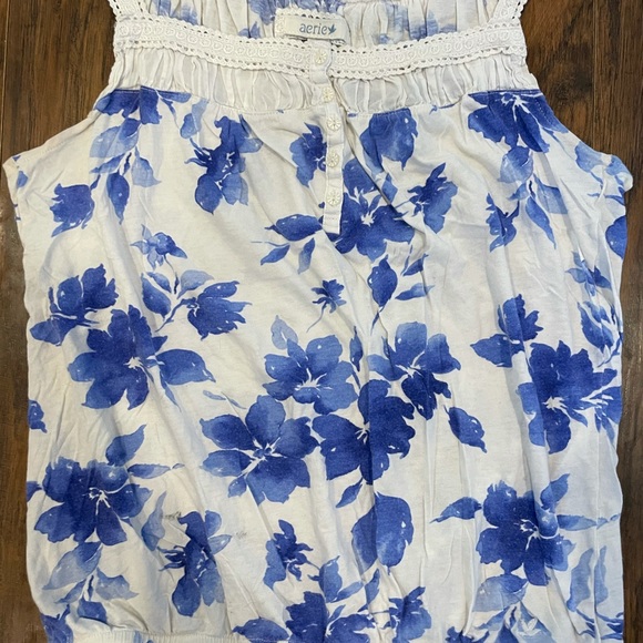Vintage (2008) aerie top - Picture 3 of 8